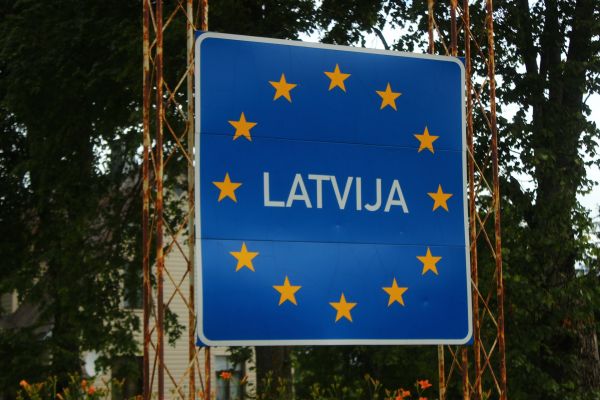 Латвия объявила персонами нон грата 55 граждан Грузии