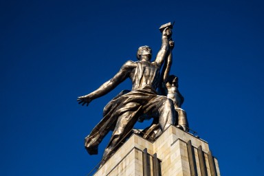 Лекция «Оптический театр Сергея Зорина: искусство континуального света»