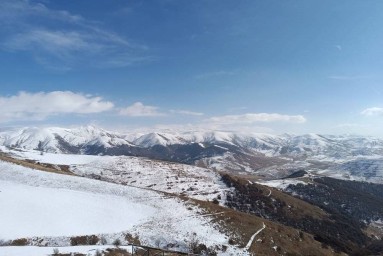 ​Спасательные операции пермской альпинистки Натальи Наговициной на пике Победы прекращены