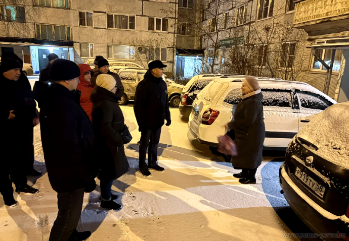 В Пензе усиливают контроль за уборкой снега: мэр потребовал предотвратить травмы на льду