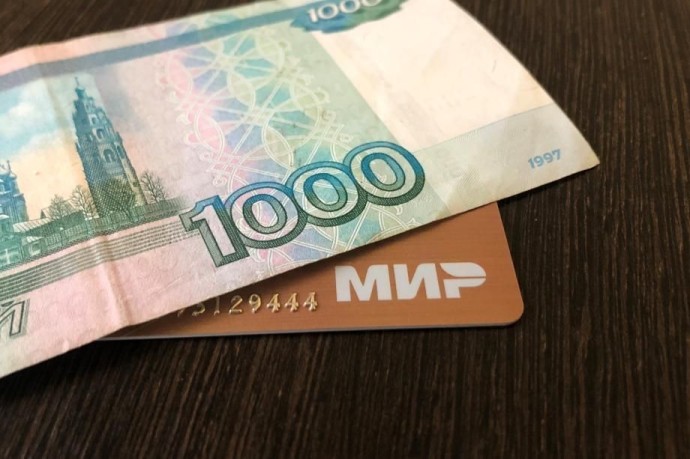Всем, у кого есть карта «Мир», дали время до конца августа. Потом будет уже поздно