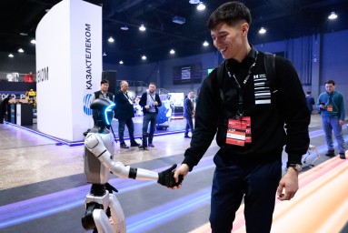 Западные эксперты предложили поставить на паузу разработку сверхразума