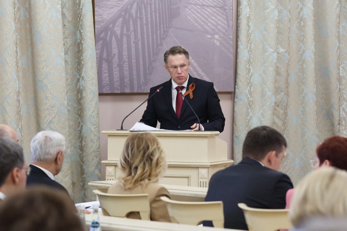 Минздрав разворачивает систему кадровых центров в регионах