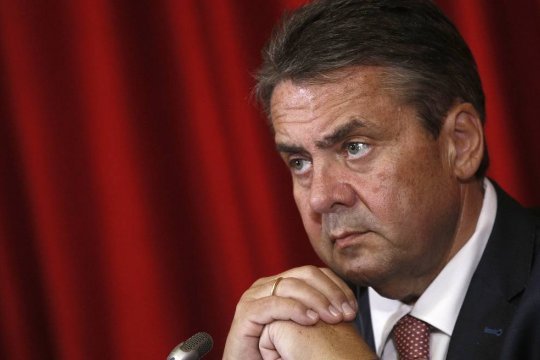 Габриэль призвал Европу к переговорам с Россией Габриэль призвал Европу к переговорам с Россией