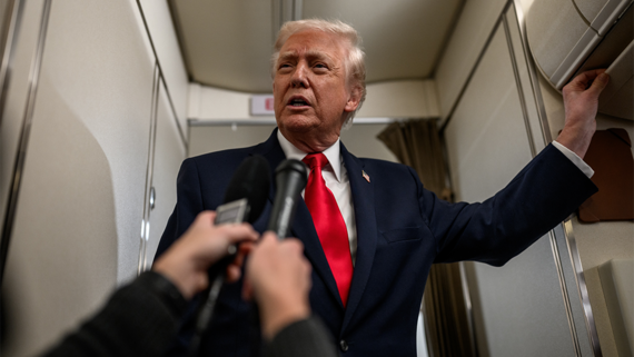 Трамп объявил о повышении пошлин для всех стран до 15%