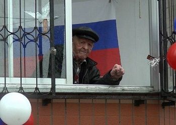 На домах троих ветеранов Благовещенска появятся именные таблички