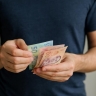 Изменились правила использования наличных при оплате товаров в Узбекистане