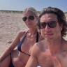 52-летняя Гвинет Пэлтроу опубликовала снимок в бикини без фотошопа