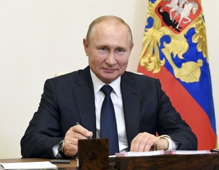 Плата за ЖКХ и порядок на стройках: Владимир Путин подписал новые законы