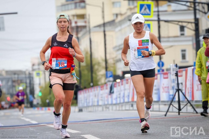 В Якутске стартовал чемпионат России по бегу на 100 км