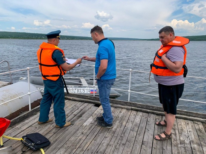 Рейды и патрули начались на водных объектах в Якутии