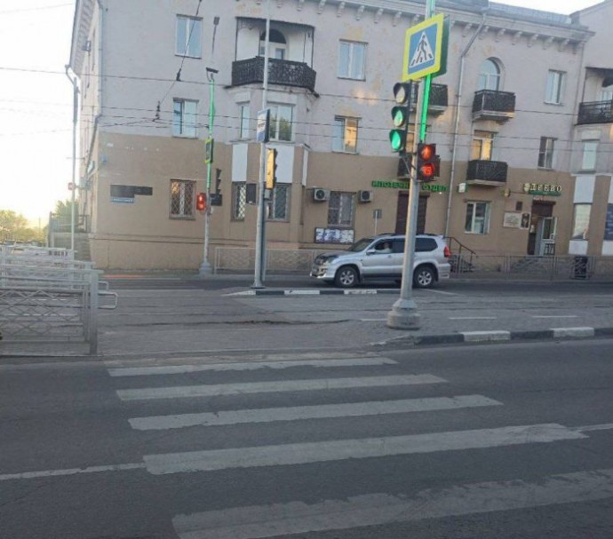 Электросамокатчик сбил пенсионерку в Улан-Удэ