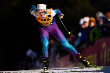 Непряева заняла 20-е место в гонке на 10 км свободным стилем на Кубке мира