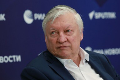 Карпов: "В шахматах три года творилось безобразие в отношении России"
