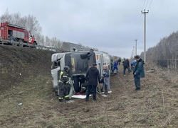 Из местных больниц выписали всех детей, пострадавших в аварии с автобусом