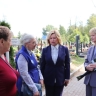 В День солидарности в борьбе с терроризмом вице-губернатор Наталья Чечина возложила цветы к памятнику «Сложенные крылья»