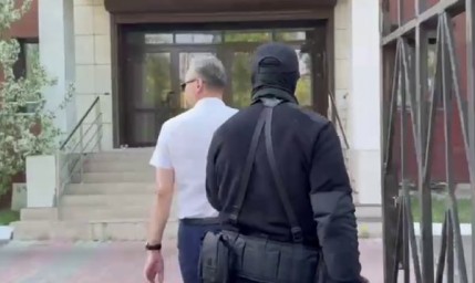 Начальника управления капстроительства Бурятии оставили под домашним арестом