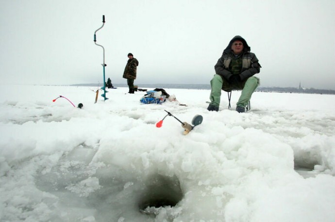 Эксперты рассказали, на какой лед выходить безопасно