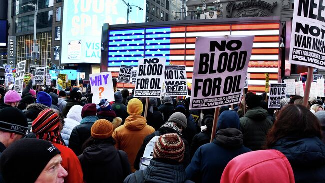 Опрос: жители США разделились в оценке вторжения в Венесуэлу