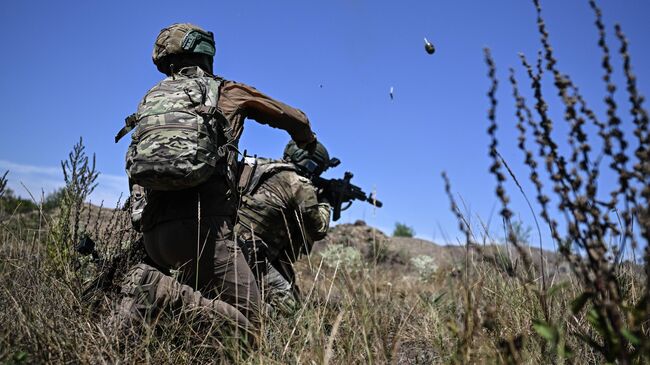 Раненый российский боец уничтожил двух боевиков ВСУ и блиндаж