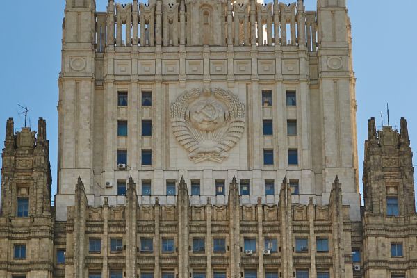 МИД России выступил с заявлением в связи атакой ВСУ на многолюдный рынок в Алешках