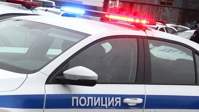 Двух школьниц Владивостока поставят на учет за отобранную игрушку с помощью ножа