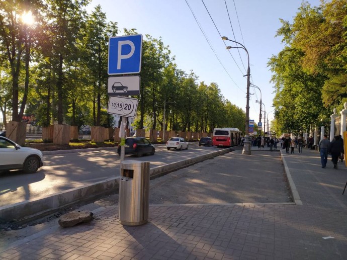 В Перми за семь месяцев 2025 года выписано более тысячи штрафов за парковку на газонах