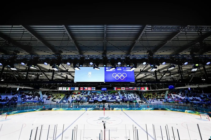 Сборная США уверенно разобралась с Латвией на Олимпиаде-2026