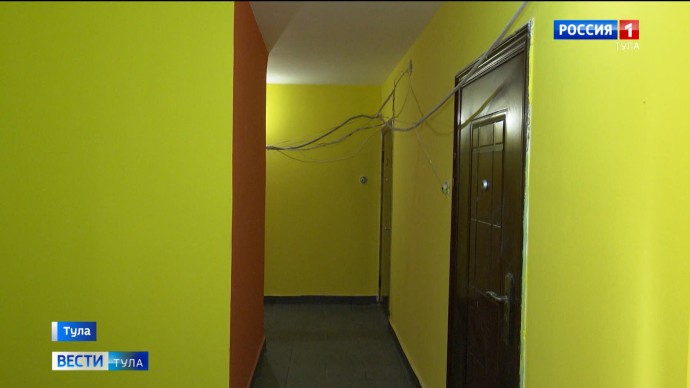 Штраф за коляску в подъезде: что грозит жителям за хранение детского транспорта на лестничной клетке