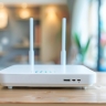 Штрафы и визиты полиции из-за Wi-Fi: хитрость соседа, которая подставит вас под статью за вечер