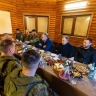 Губернатор Игорь Бабушкин навестил астраханских бойцов в зоне СВО