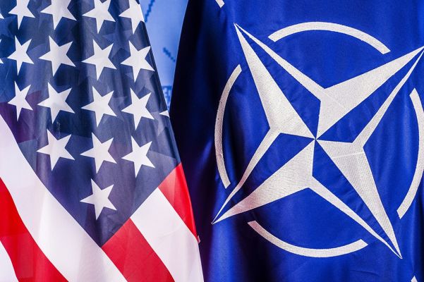 Госсекретарь США примет участие во встрече глав МИД стран НАТО