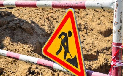 В субботу на улице Поповича в Южно-Сахалинске полностью перекроют проезд