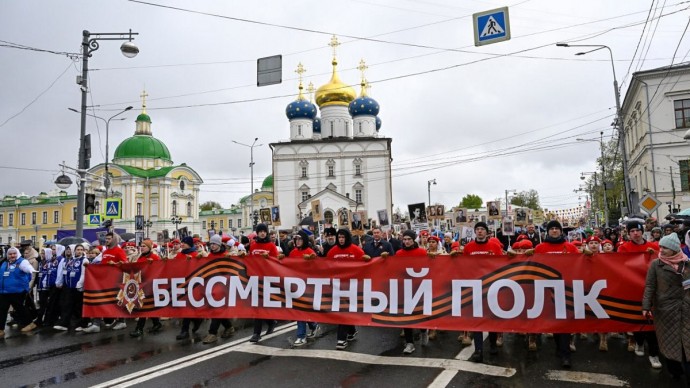 В акции «Бессмертный полк» в Тверской области приняли участие более 11 тысяч человек
