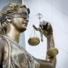 В Белгороде адвокат прикарманил 1,2 млн рублей своего клиента, пообещав ему помощь