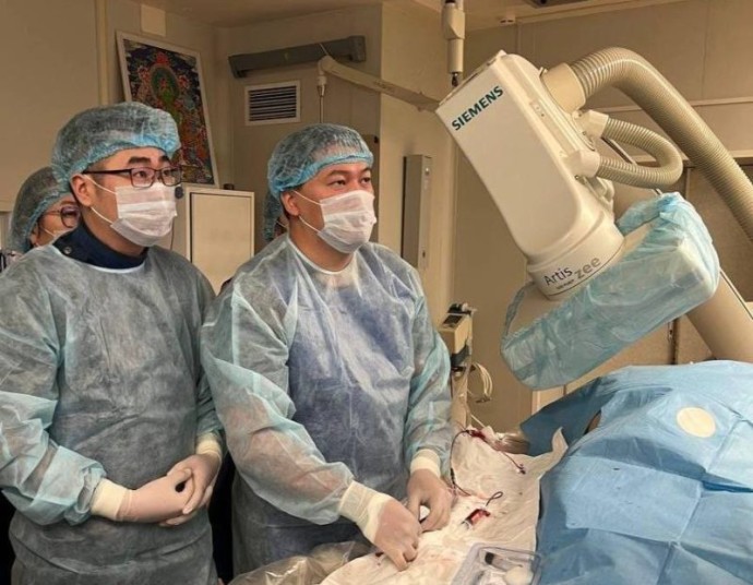 В Улан-Удэ спасли мужчину с внезапно остановившимся сердцем