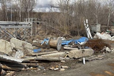 В Амурской области начальник строительного участка заплатил штраф за мусор