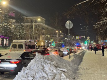 На Владимирской затруднено движение из-за пожара на Труда