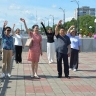 Печь калачи научили пожилых туристов из Китая в Приамурье