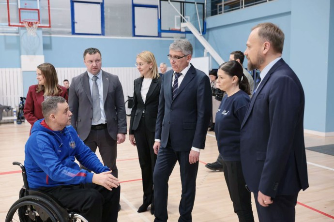 Дмитрий Миляев обсудил с участниками «Перезагрузки» развитие адаптивного спорта в регионе Дмитрий Миляев обсудил с участниками «Перезагрузки» развитие адаптивного спорта в регионе