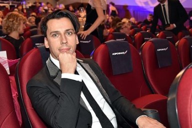 Максим Галкин погасил долг за дом в Грязи