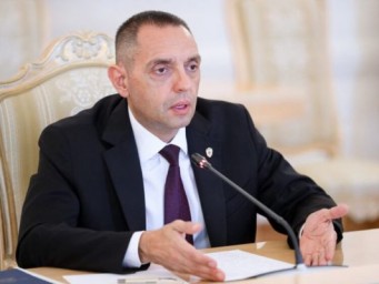 Вице-премьер Сербии Вулин: Мир находится на пороге ядерной войны