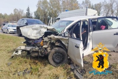 В ДТП с иномарками в Ярославской области пострадали два взрослых и двухлетний ребенок