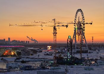 Крупнейший в мире ледово-снежный комплекс строят в Харбине Крупнейший в мире ледово-снежный комплекс строят в Харбине