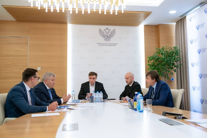Александр Дронов и Сергей Кравцов обсудили подготовку к финалу ЧВТ