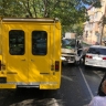 «Тройная авария» на улице Вострецова: во Владивостоке автобус спровоцировал массовое ДТП