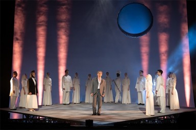 Знакомый наш Сергей Есенин?