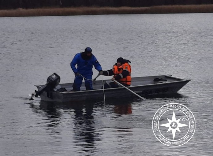 В Башкирии из воды извлекли тело пропавшего рыбака из Пермского края