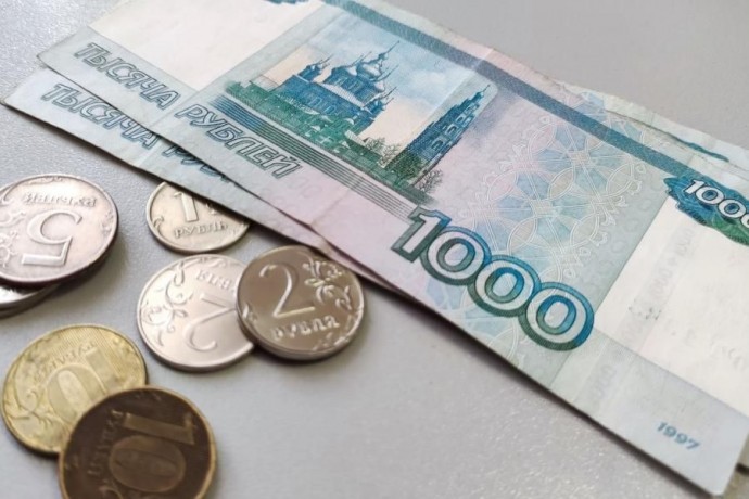 Независимо от дохода. С июня к пенсии добавят по 2900 рублей
