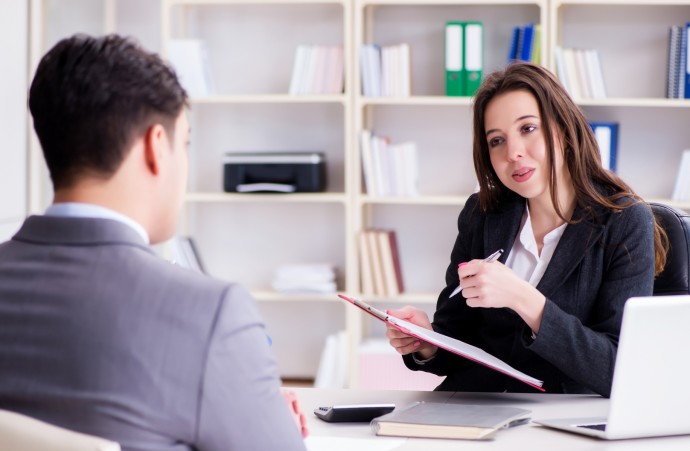 HR эксперт Доманская: Не нужно хвалиться во время просьбы повысить зарплату